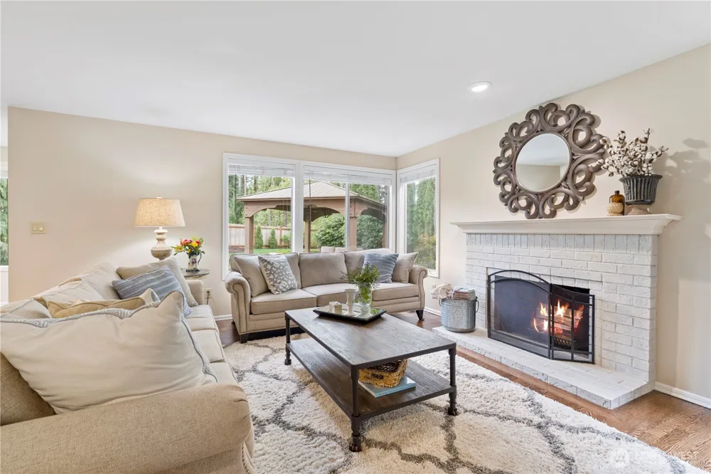 3122 235th Avenue SE Sammamish, WA 98075