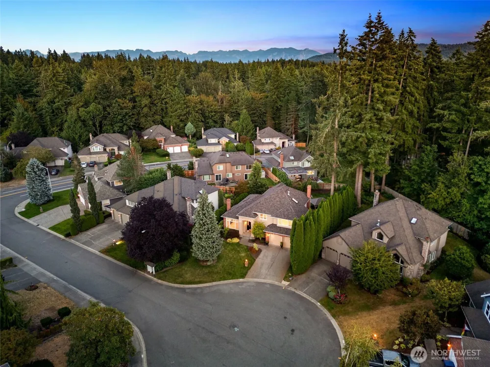 3122 235th Avenue SE Sammamish, WA 98075