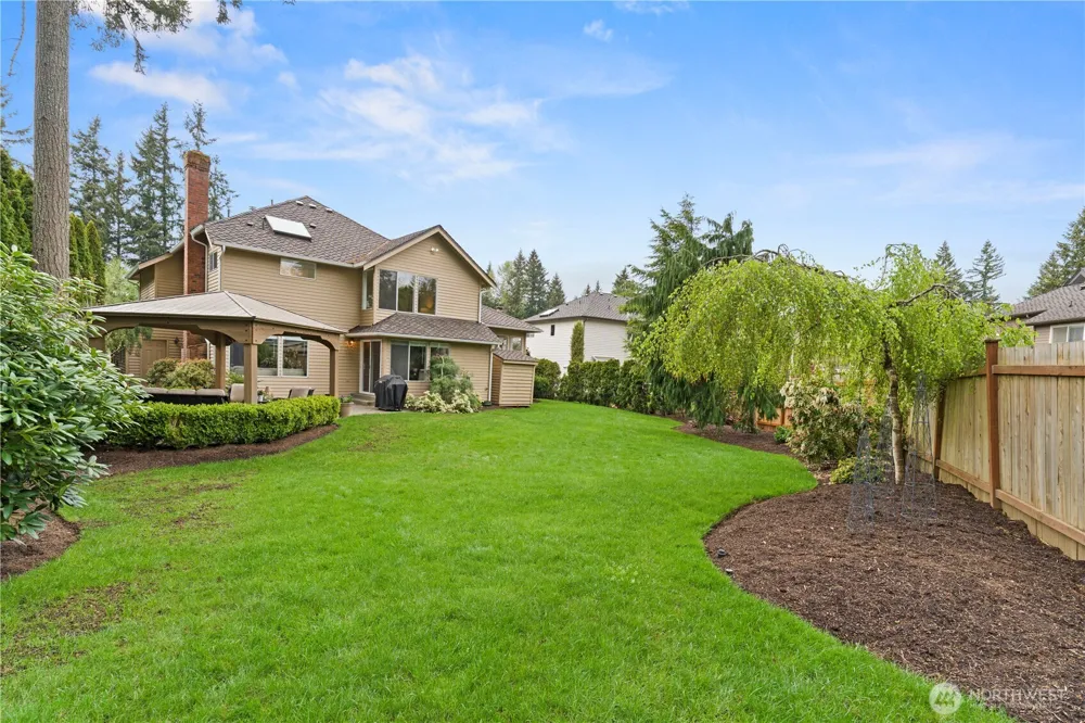 3122 235th Avenue SE Sammamish, WA 98075