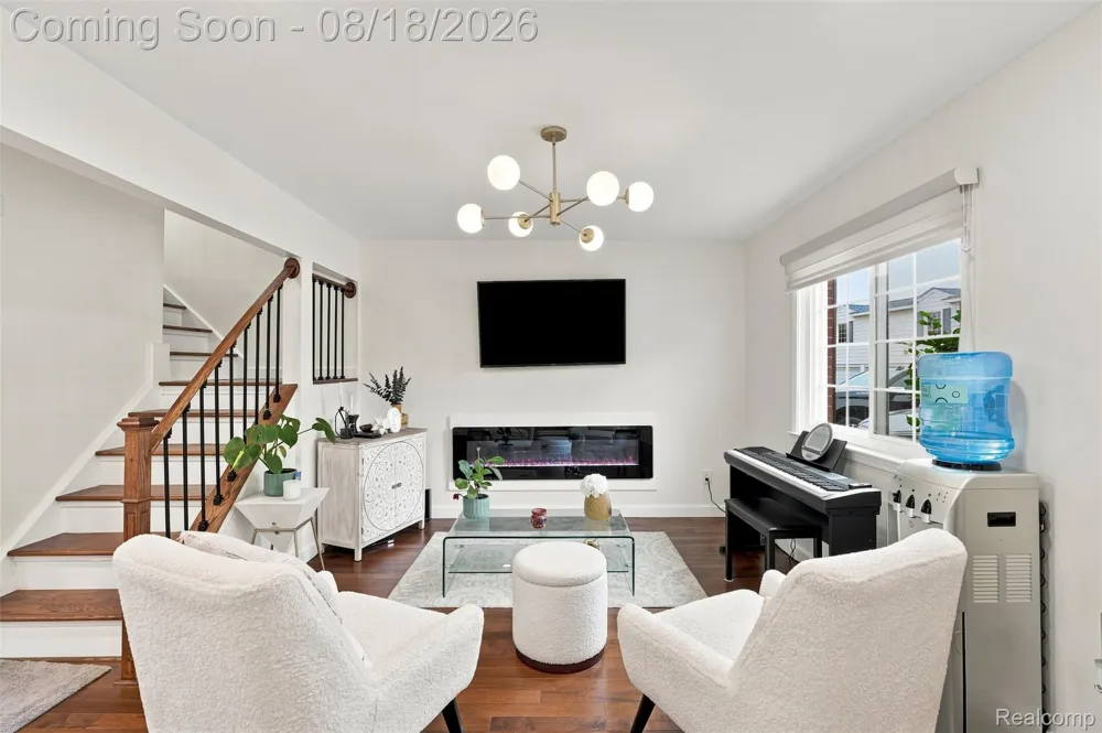 6643 Andersonville Road Independence Charter Township, MI 48346