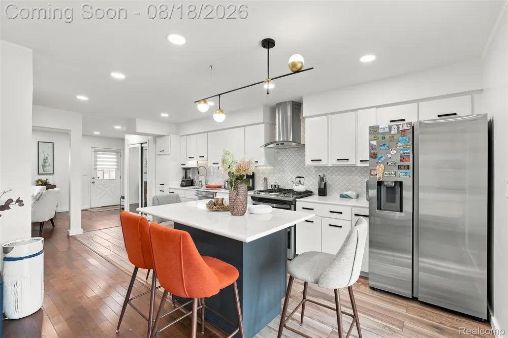 6643 Andersonville Road Independence Charter Township, MI 48346