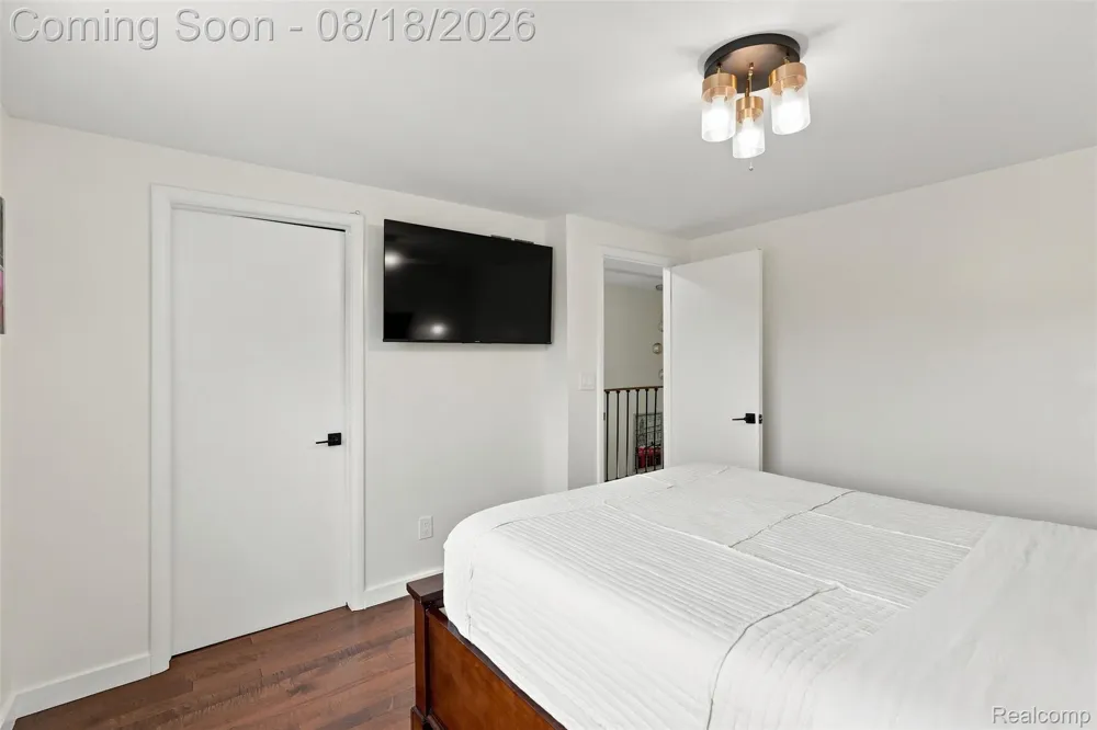 6643 Andersonville Road Independence Charter Township, MI 48346