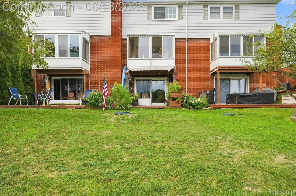 6643 Andersonville Road Independence Charter Township, MI 48346