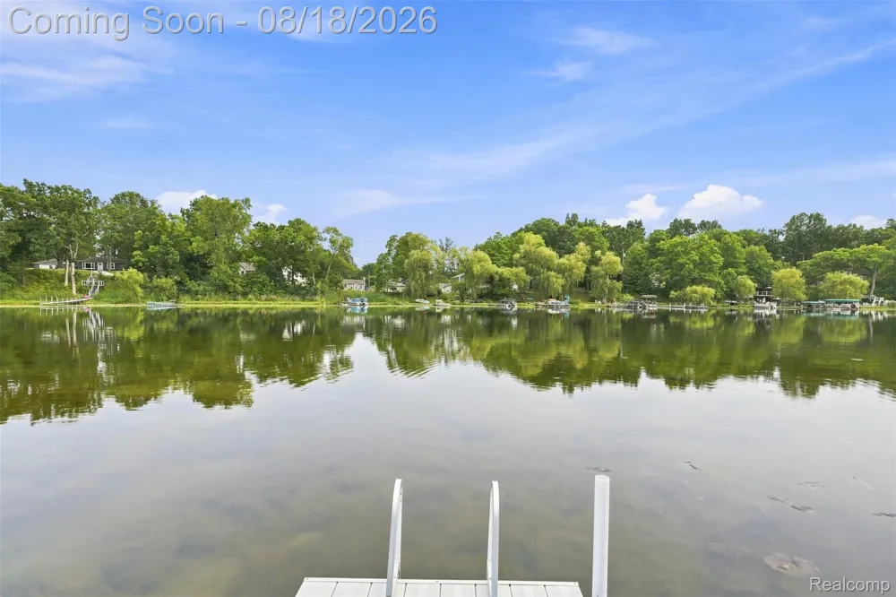 6643 Andersonville Road Independence Charter Township, MI 48346