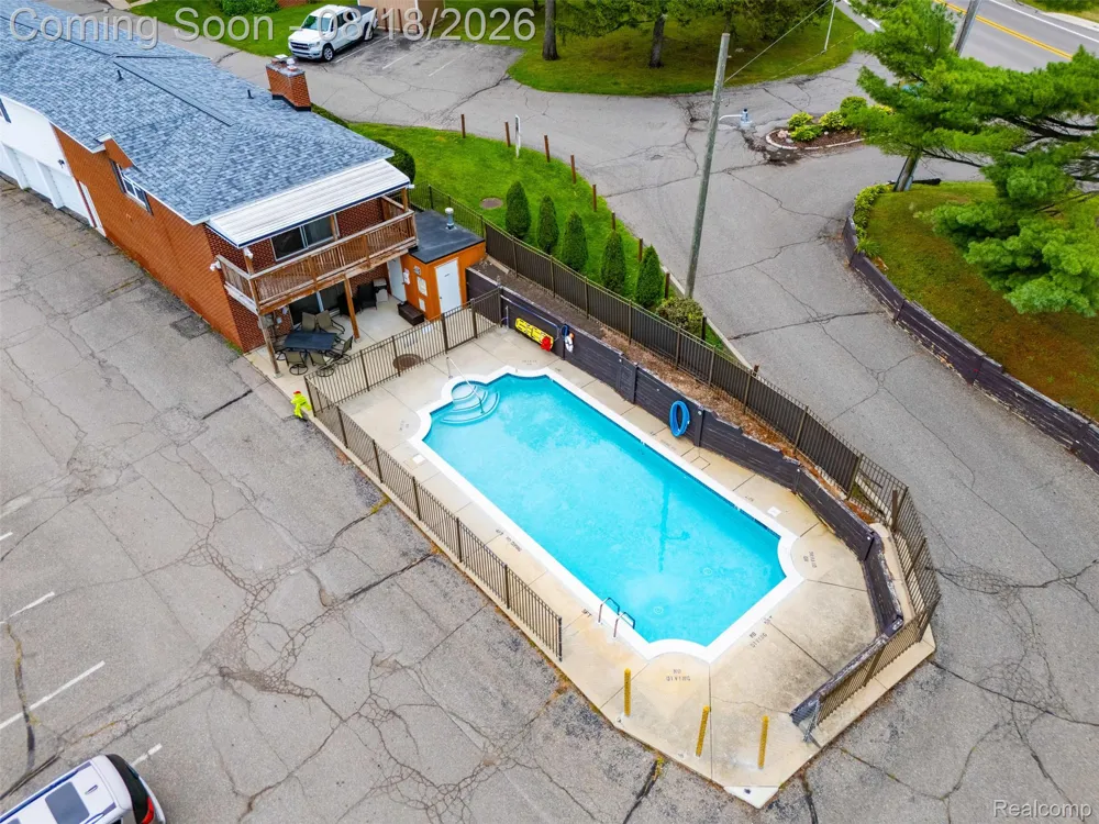 6643 Andersonville Road Independence Charter Township, MI 48346