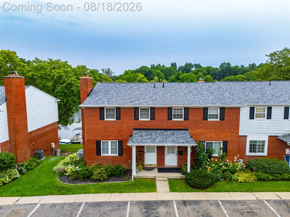 6643 Andersonville Road Independence Charter Township, MI 48346