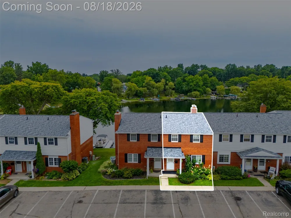 6643 Andersonville Road Independence Charter Township, MI 48346