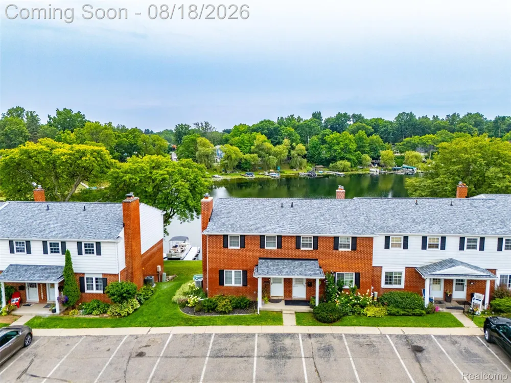 6643 Andersonville Road Independence Charter Township, MI 48346