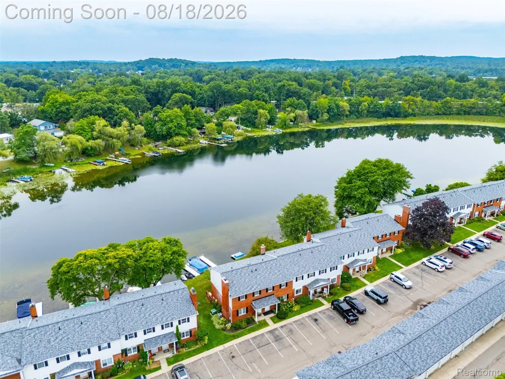 6643 Andersonville Road Independence Charter Township, MI 48346