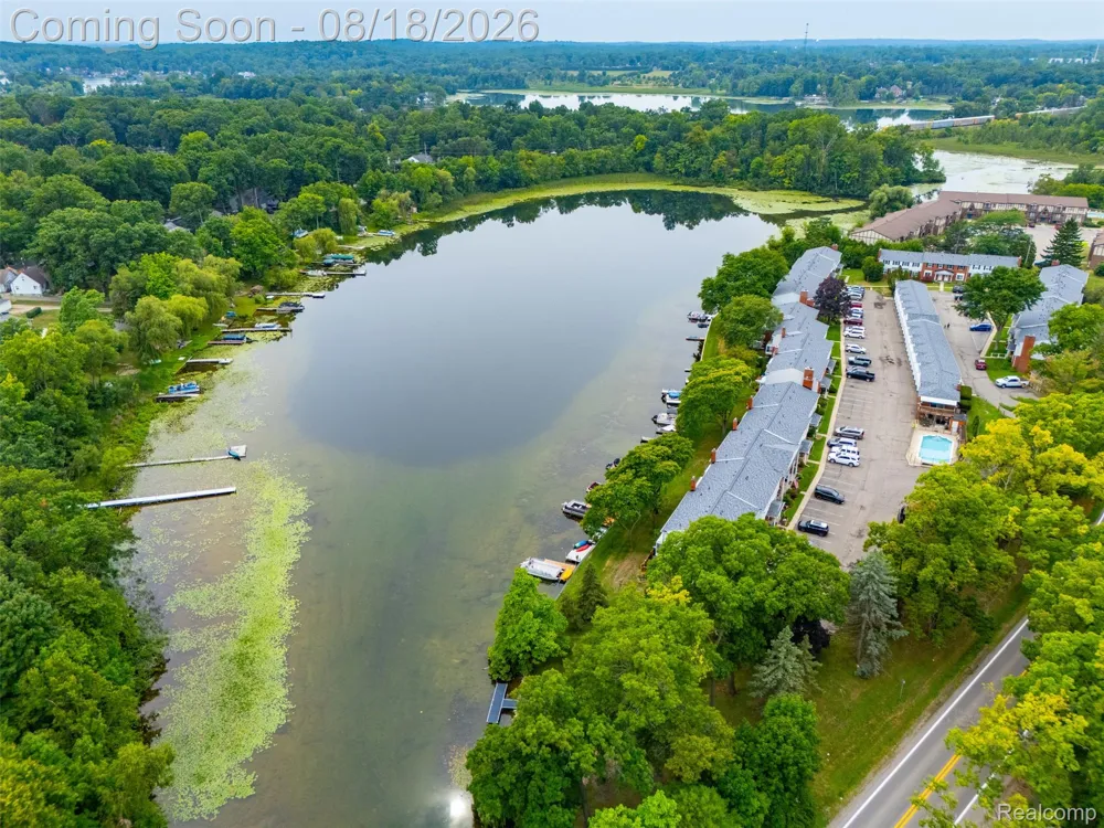 6643 Andersonville Road Independence Charter Township, MI 48346