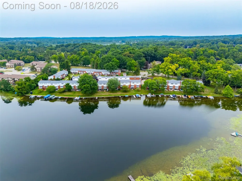 6643 Andersonville Road Independence Charter Township, MI 48346