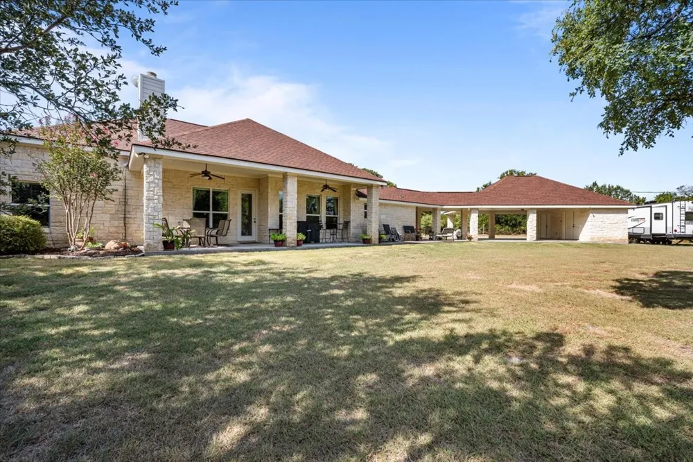 392 Bear Branch Road Purmela, TX 76566