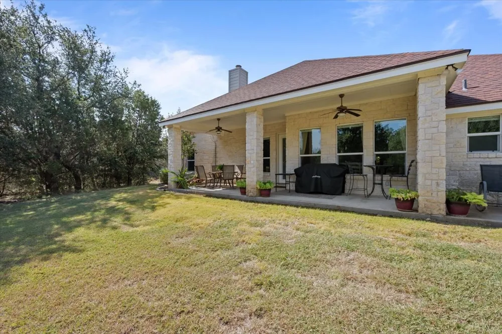 392 Bear Branch Road Purmela, TX 76566