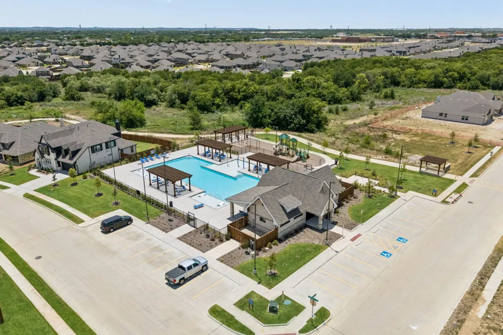 1005 Longbow Lane Crowley, TX 76036