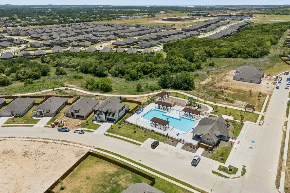 1005 Longbow Lane Crowley, TX 76036
