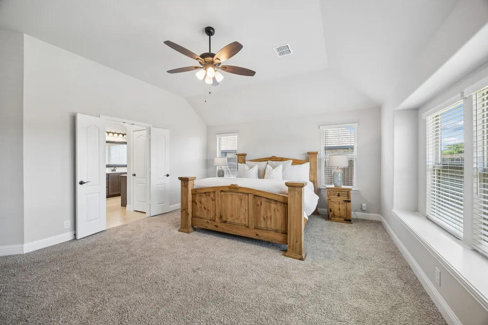 1005 Longbow Lane Crowley, TX 76036