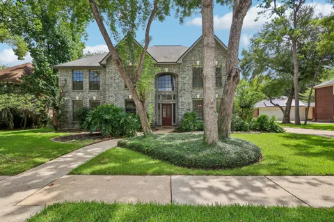 907 Remington Court