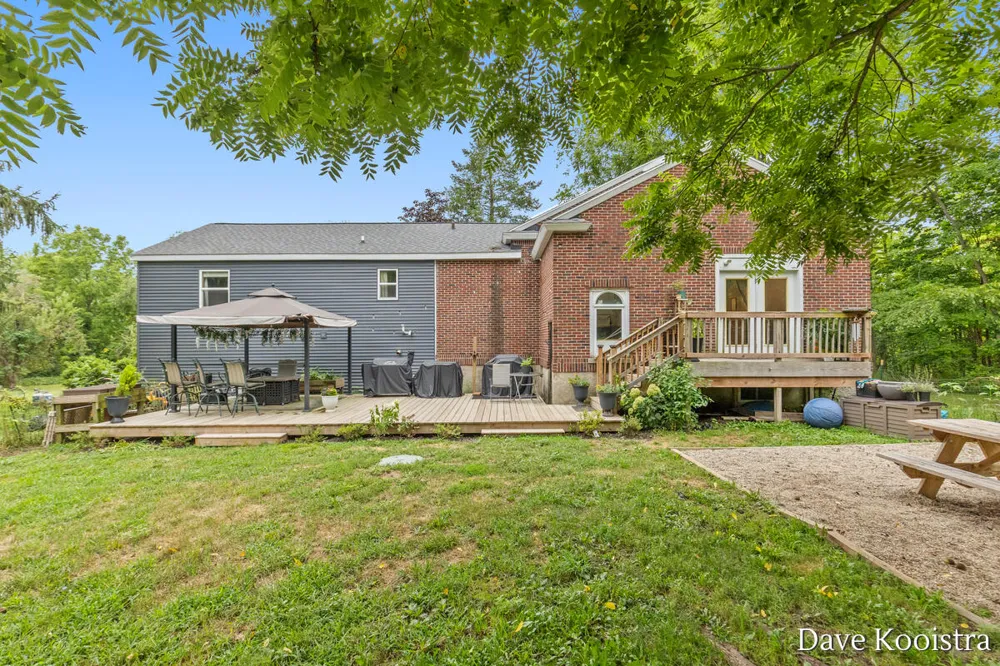 9810 S Division Avenue SW Byron Center, MI 49315