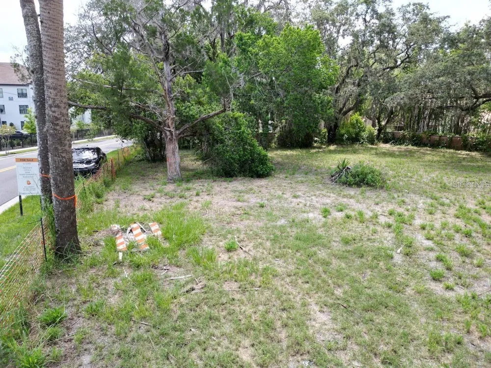 1320 S GOODMAN ROAD Davenport, FL 33896