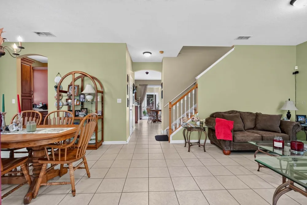 239 W TARRINGTON DRIVE Deland, FL 32724