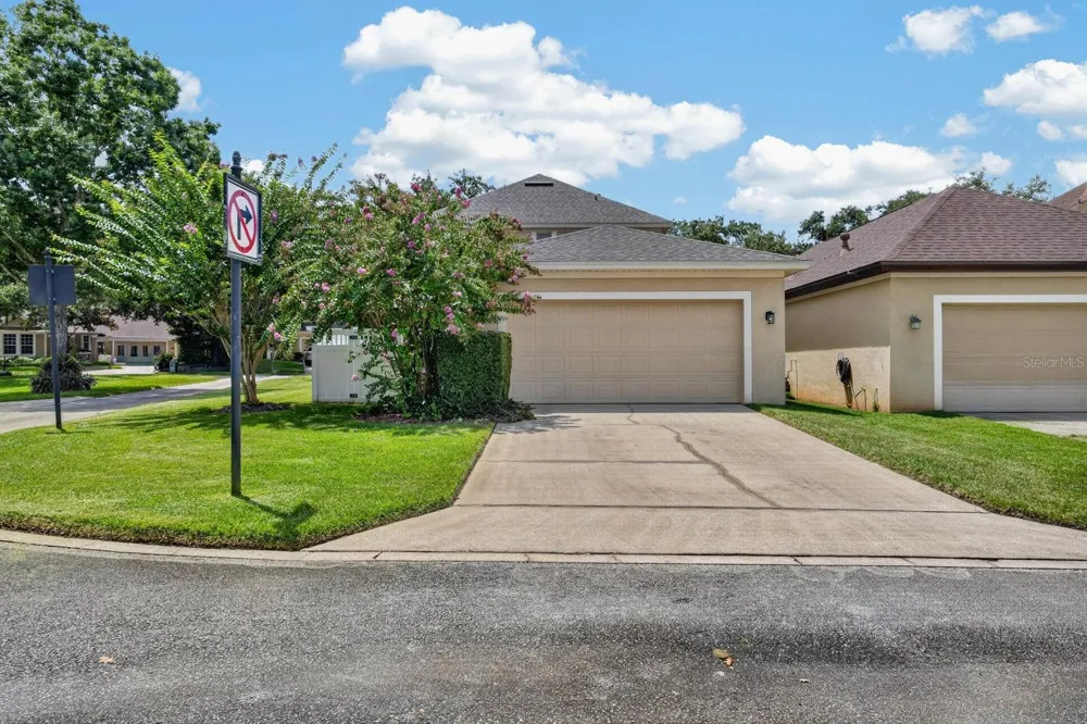 239 W TARRINGTON DRIVE Deland, FL 32724