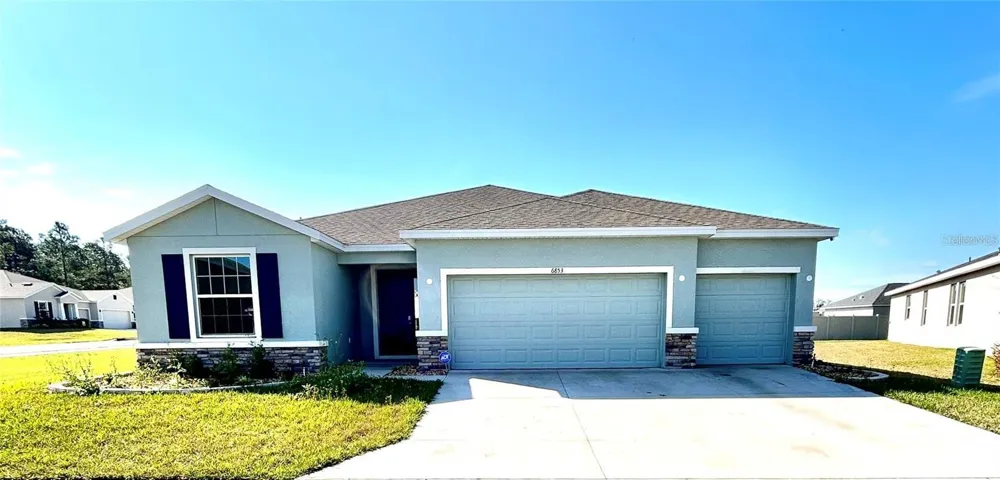 6853 SE 3RD LOOP ocala, FL 34472
