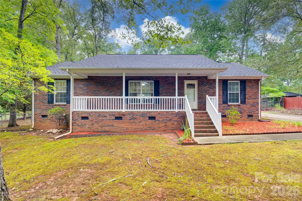 231 Roberts Avenue York, SC 29745