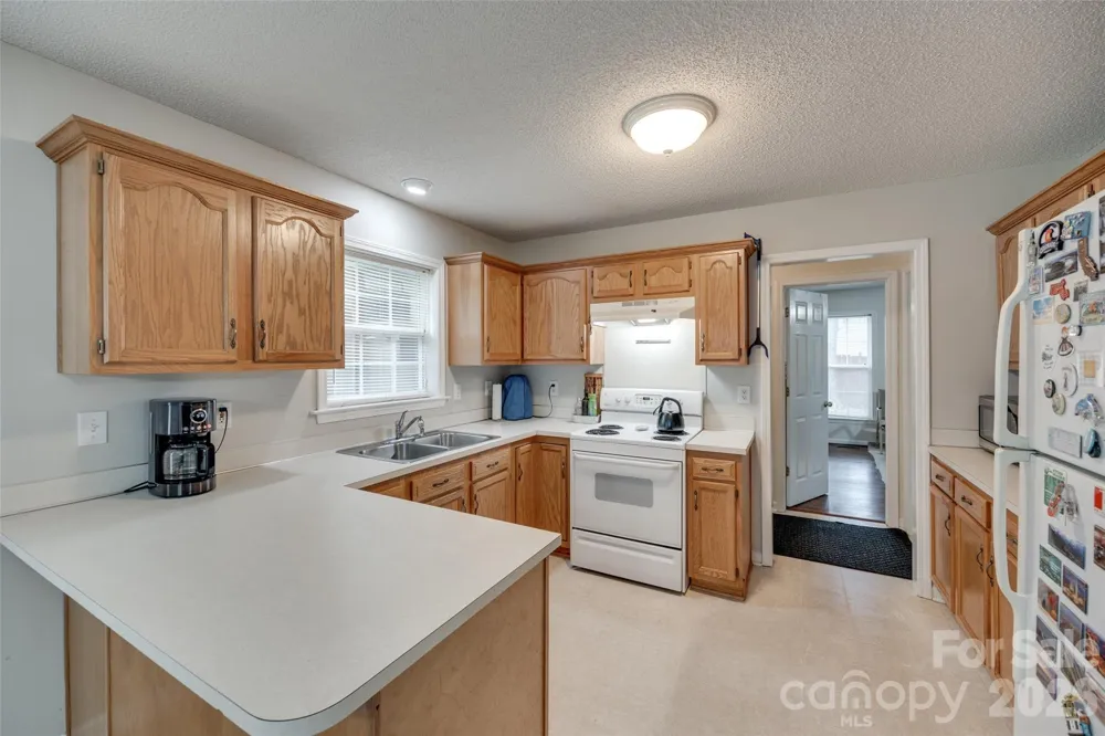 231 Roberts Avenue York, SC 29745
