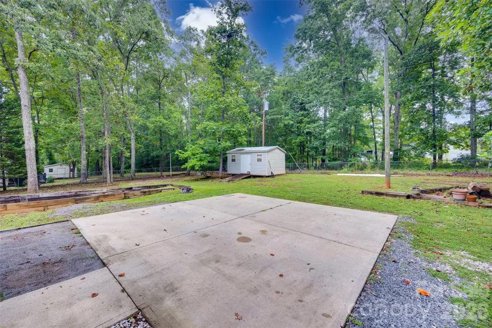 231 Roberts Avenue York, SC 29745