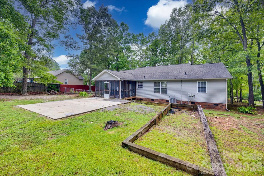 231 Roberts Avenue York, SC 29745