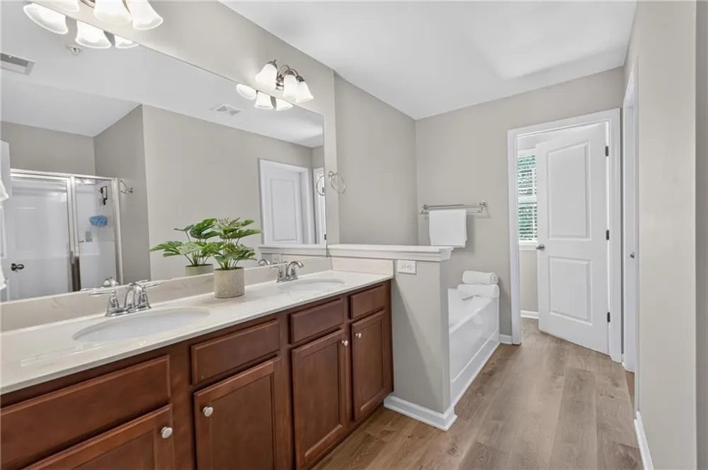 3383 Castleberry Village Circle #150 Cumming, GA 30040