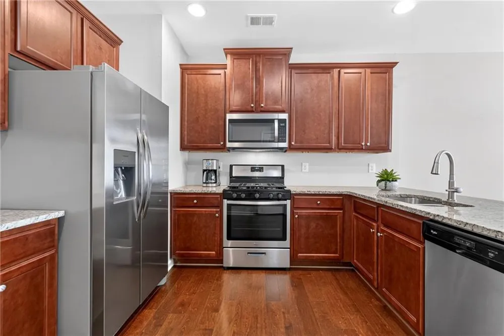 3383 Castleberry Village Circle #150 Cumming, GA 30040