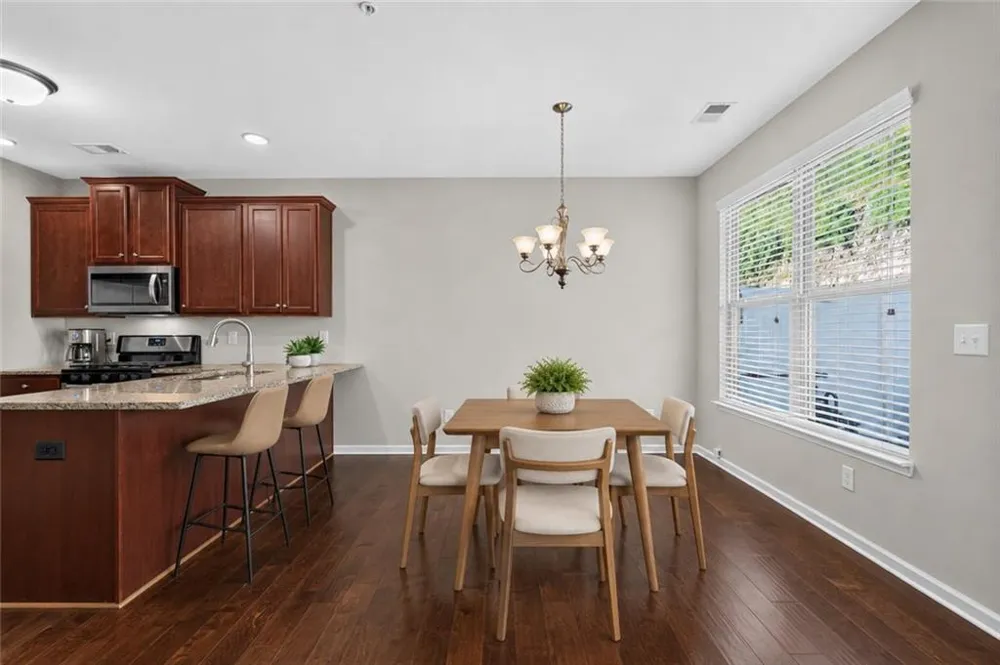 3383 Castleberry Village Circle #150 Cumming, GA 30040