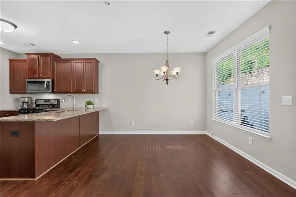 3383 Castleberry Village Circle #150 Cumming, GA 30040