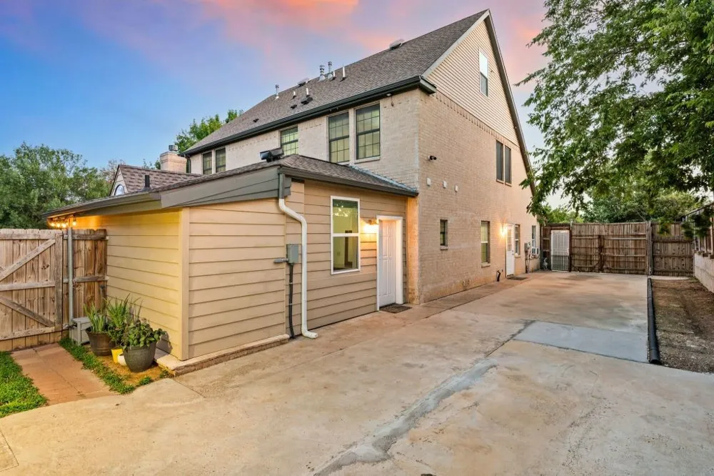 5132 Pearl Drive North Richland Hills, TX 76180