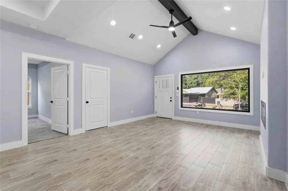 18434 Fannin Road Willis, TX 77378