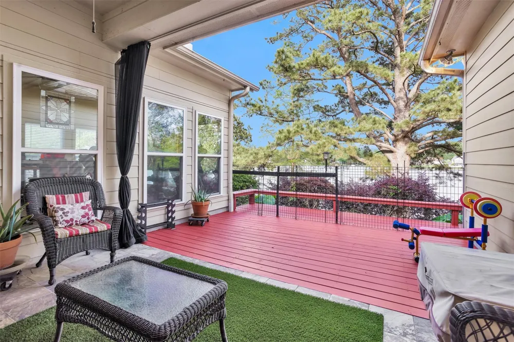 1502 Wimbledon Drive Huntsville, TX 77340