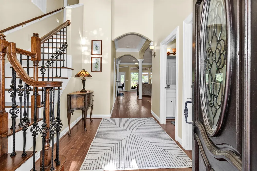 1502 Wimbledon Drive Huntsville, TX 77340