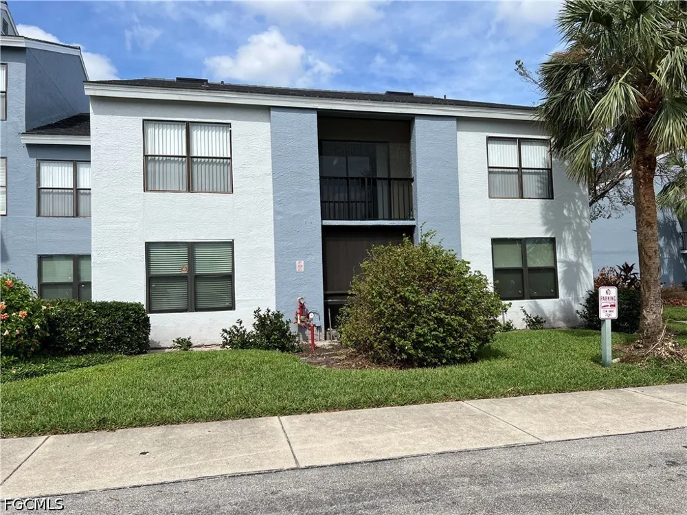 Eagle Ridge Drive #1527 Fort Myers, FL 33912