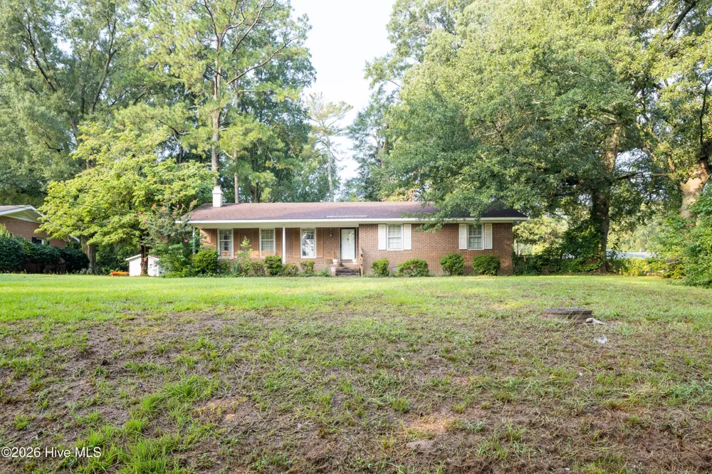 507 Parker Drive Clinton, NC 28328