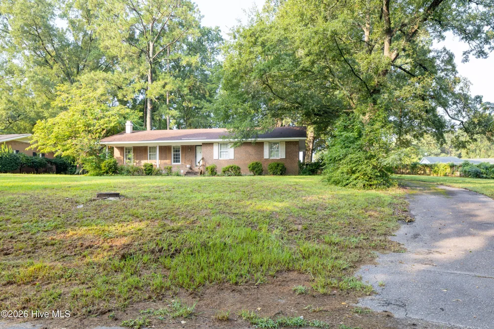 507 Parker Drive Clinton, NC 28328