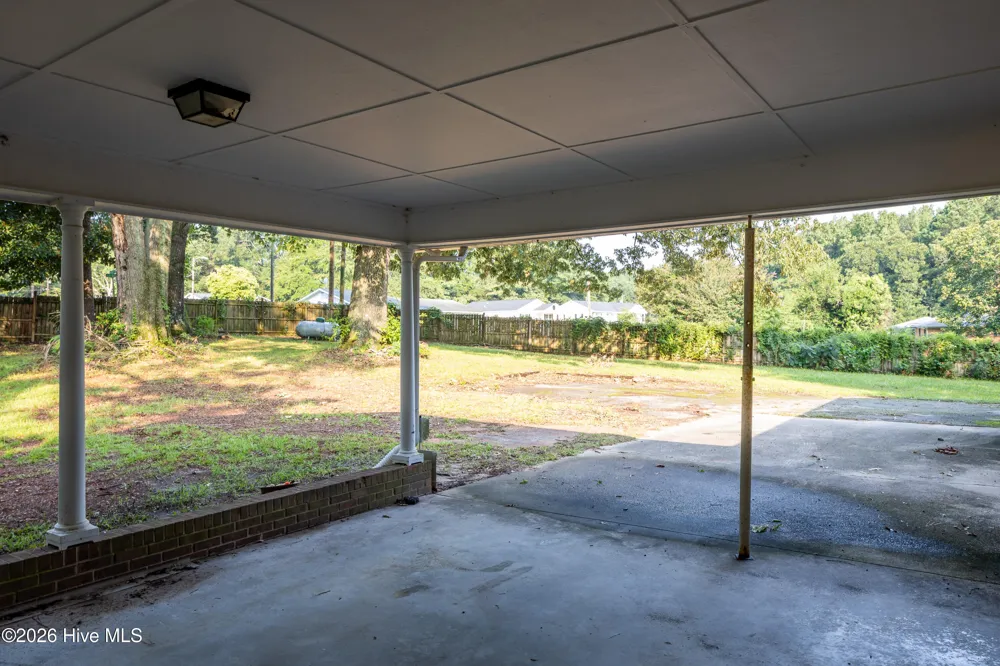 507 Parker Drive Clinton, NC 28328