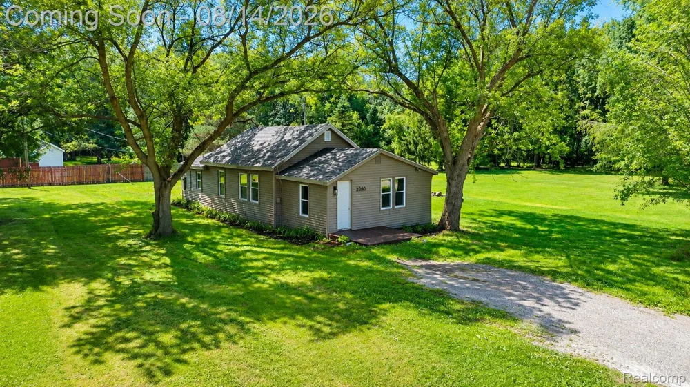 3369 Cleveland Street Port Huron Charter Township, MI 48060