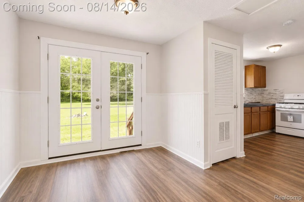 3369 Cleveland Street Port Huron Charter Township, MI 48060