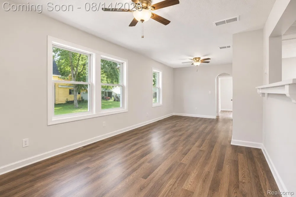 3369 Cleveland Street Port Huron Charter Township, MI 48060