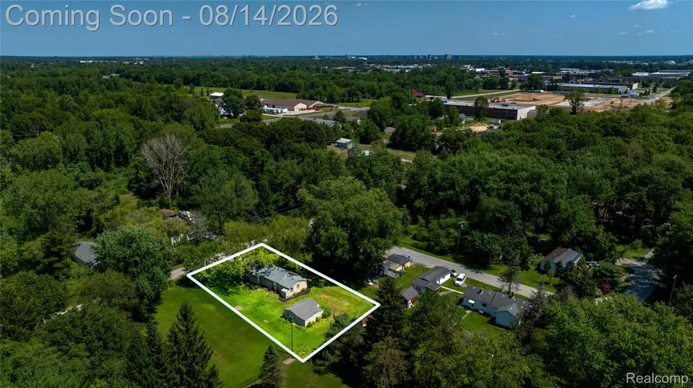 3369 Cleveland Street Port Huron Charter Township, MI 48060