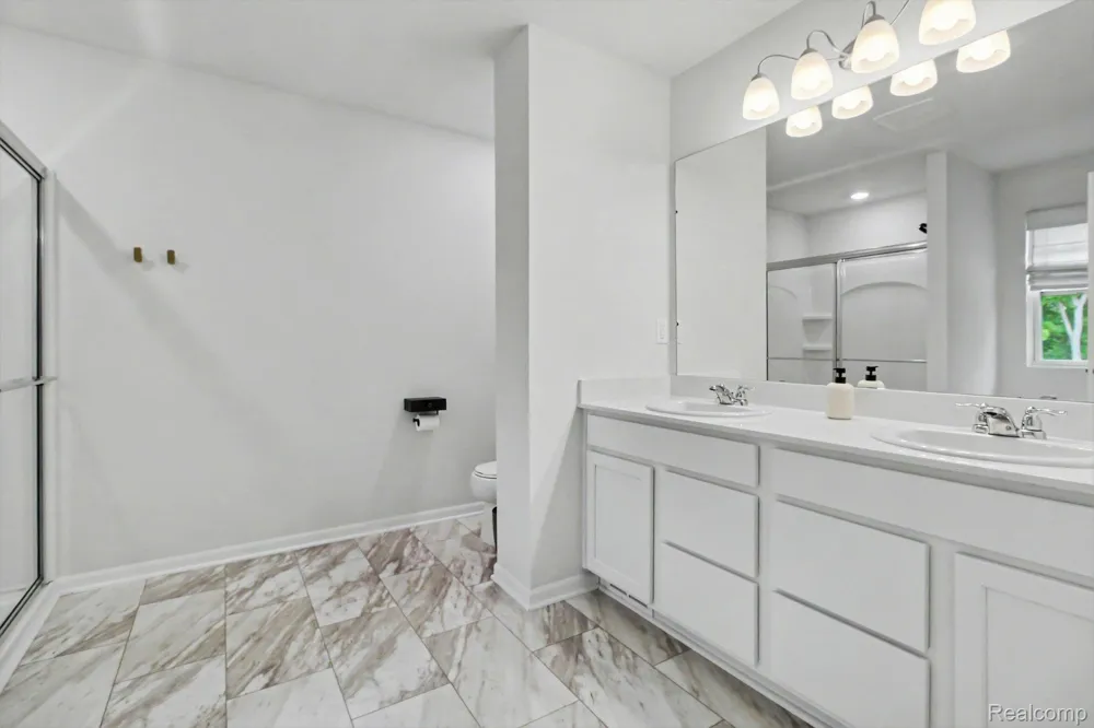 14502 Laurelwood Drive Van Buren Charter Township, MI 48111