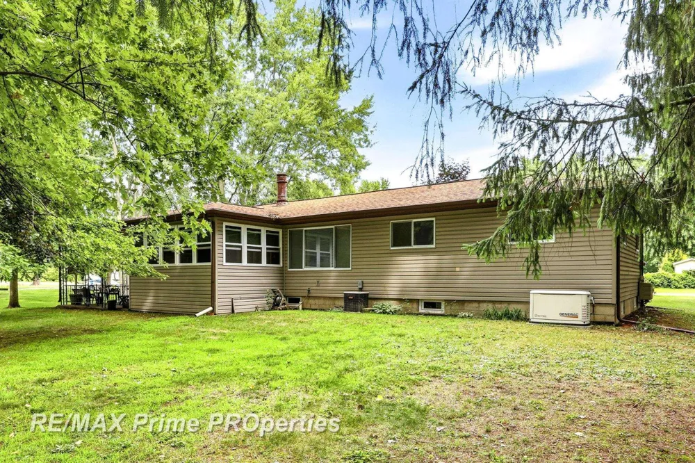 3942 Waltmar Drive Bridgeport Charter Township, MI 48722