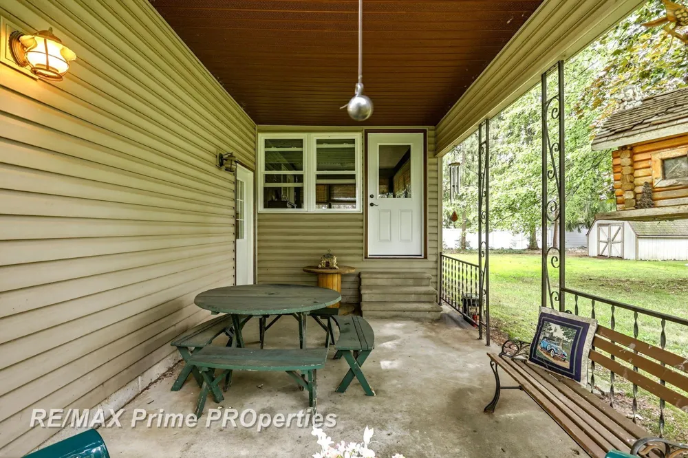 3942 Waltmar Drive Bridgeport Charter Township, MI 48722
