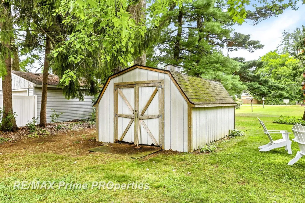 3942 Waltmar Drive Bridgeport Charter Township, MI 48722